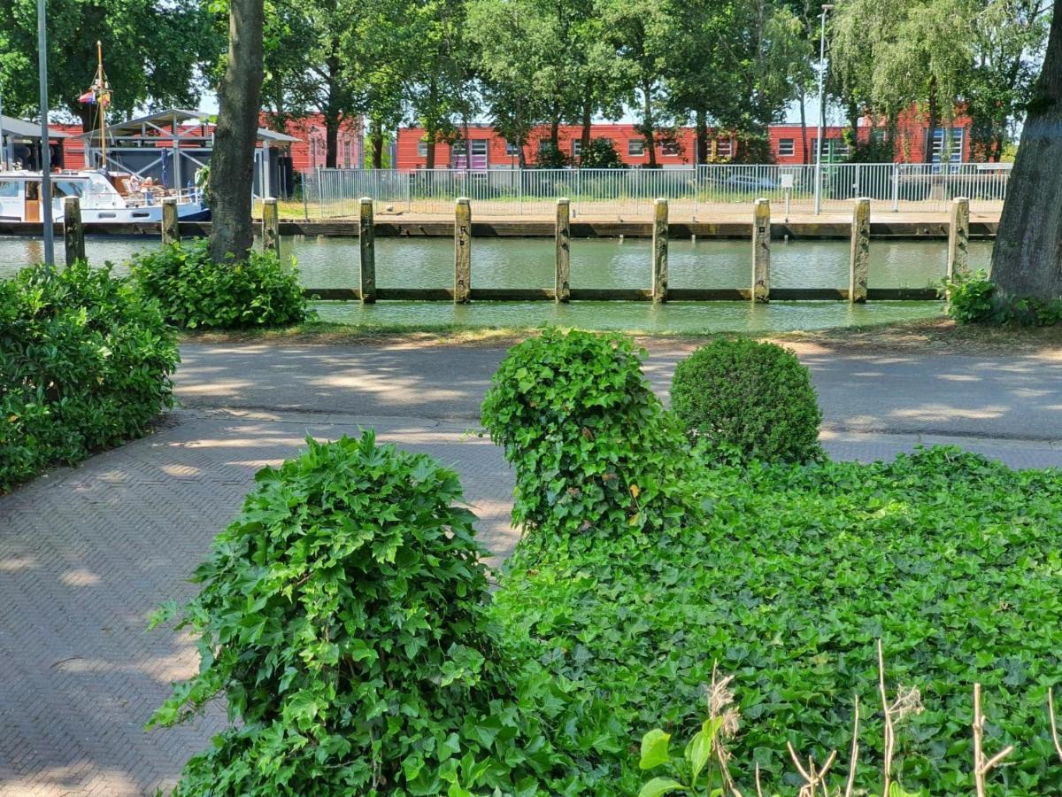 De Vliegende Vlinder Acomodação com café da manhã Nederweert Exterior foto